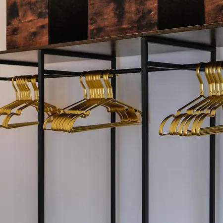 アパート Dachsteinblick アプテナウ